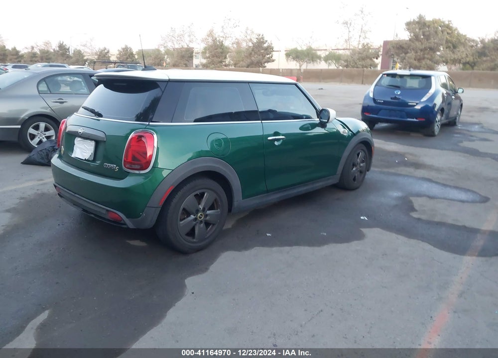2020 MINI SE HARDTOP COOPER VIN: WMWXP3C09L2M38724