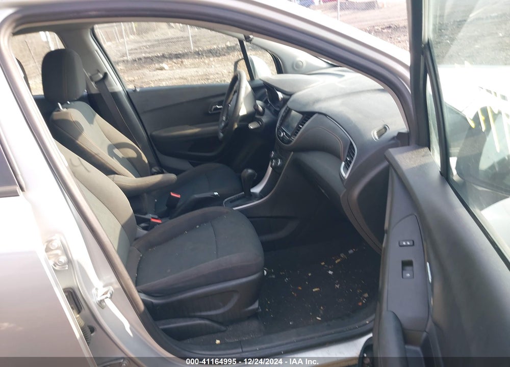 2017 CHEVROLET TRAX LS VIN: KL7CJKSB4HB148587