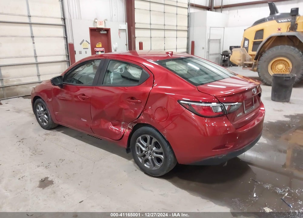 2019 TOYOTA YARIS LE VIN: 3MYDLBYV4KY509541