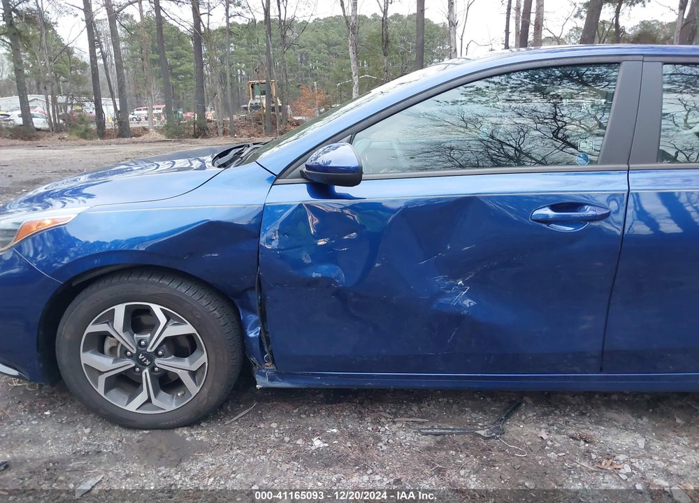 2020 KIA FORTE LXS VIN: 3KPF24AD8LE198951
