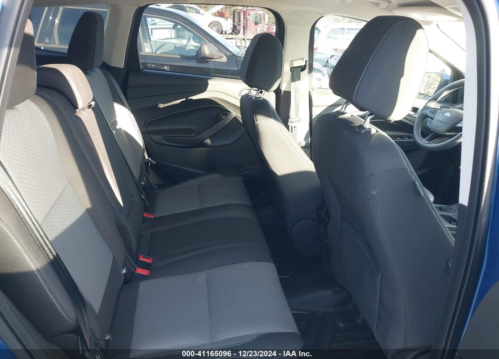 2017 FORD ESCAPE SE VIN: 1FMCU9G95HUB93949