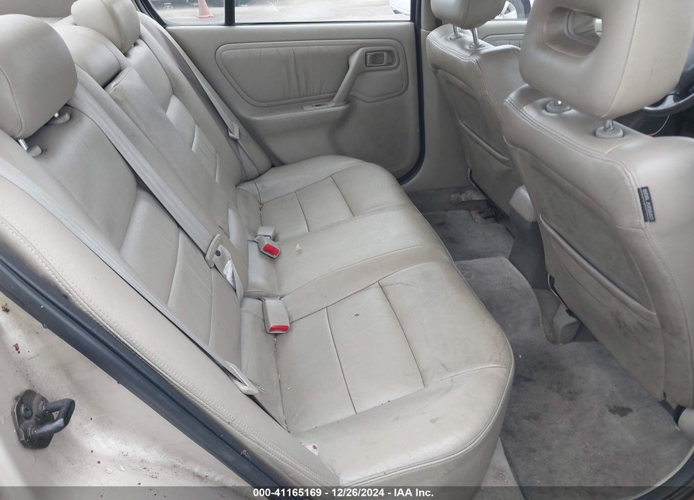 1999 INFINITI G20 STANDARD/TOURING VIN: JNKCP11A5XT013548