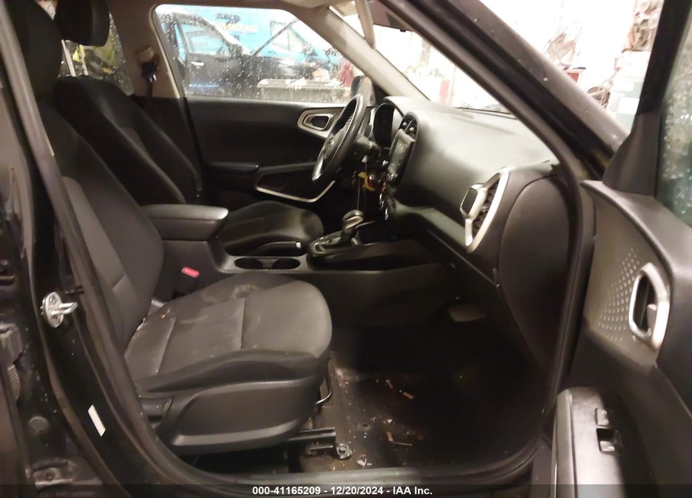2020 KIA SOUL VIN: KNDJ23AU5L7727664