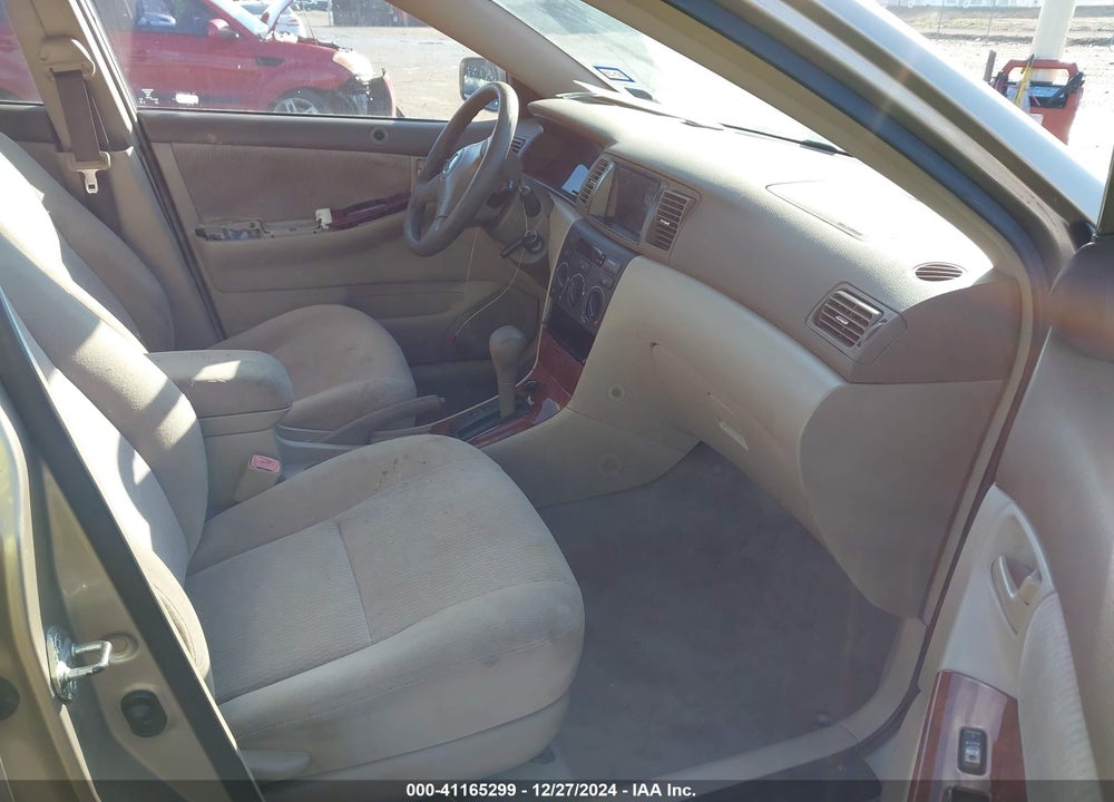 2005 TOYOTA COROLLA LE VIN: 1NXBR32E05Z511888