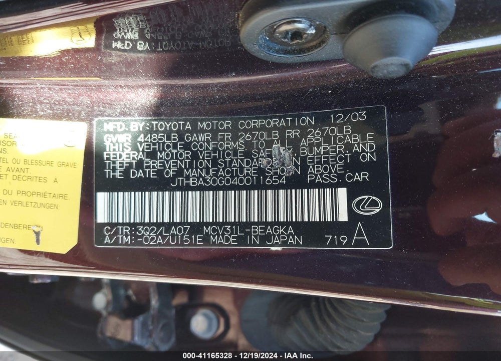 2004 LEXUS ES 330 VIN: JTHBA30G040011654