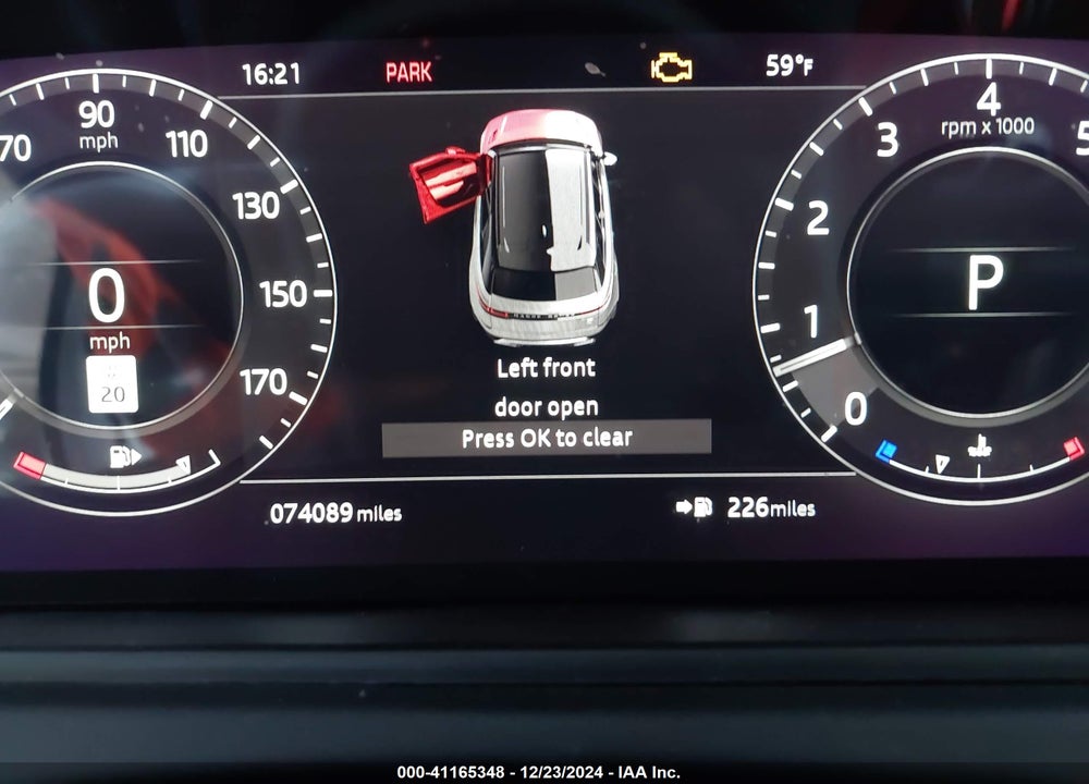 2018 LAND ROVER RANGE ROVER VELAR VIN: SALYB2RV9JA727231