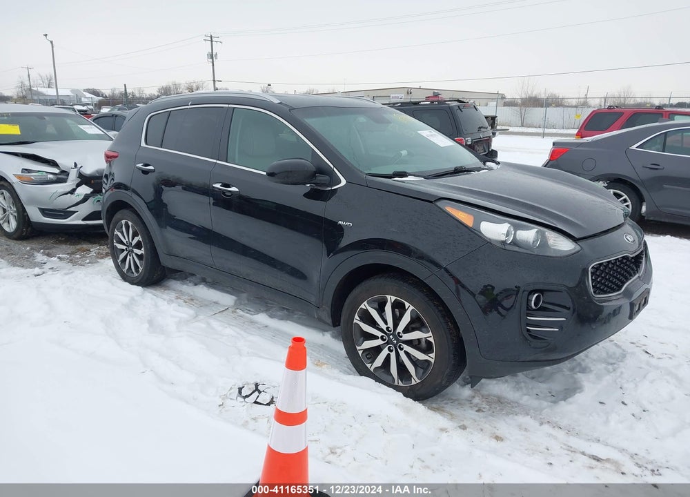 2017 KIA SPORTAGE EX VIN: KNDPNCAC7H7135411