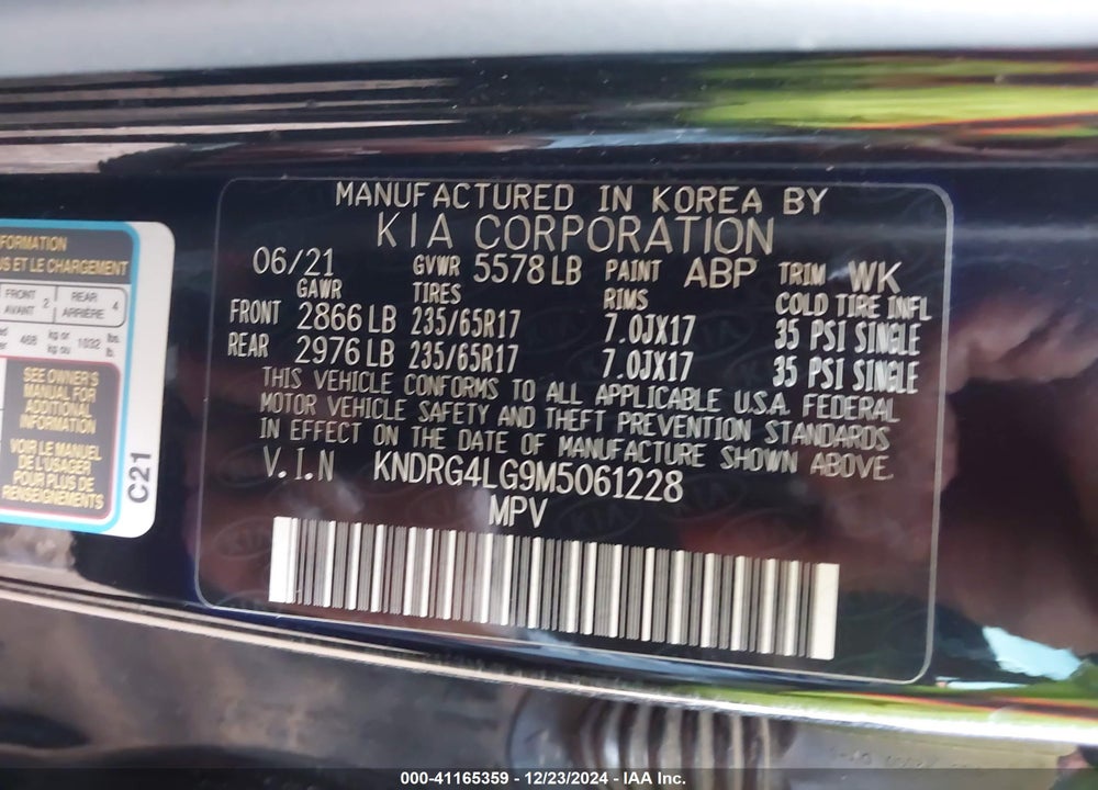 2021 KIA SORENTO VIN: KNDRG4LG9M5061228