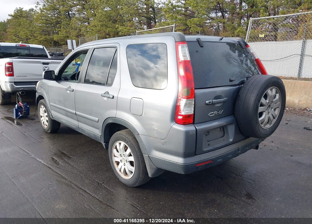 2005 HONDA CR-V SE VIN: SHSRD78955U338177
