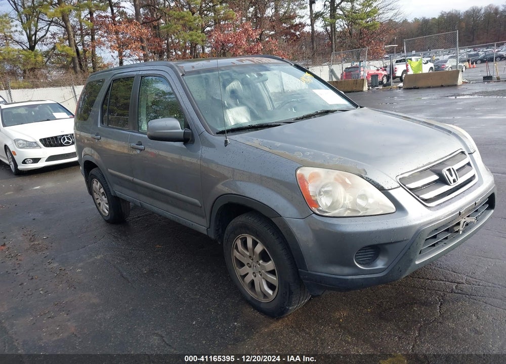 2005 HONDA CR-V SE VIN: SHSRD78955U338177