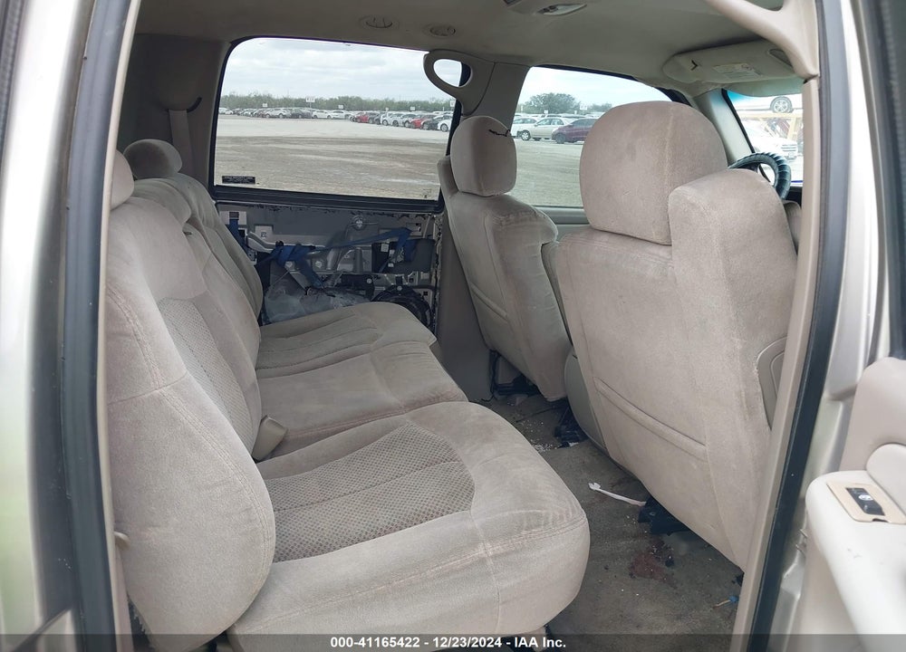 2001 CHEVROLET SUBURBAN 1500 LS VIN: 3GNEC16T41G272060