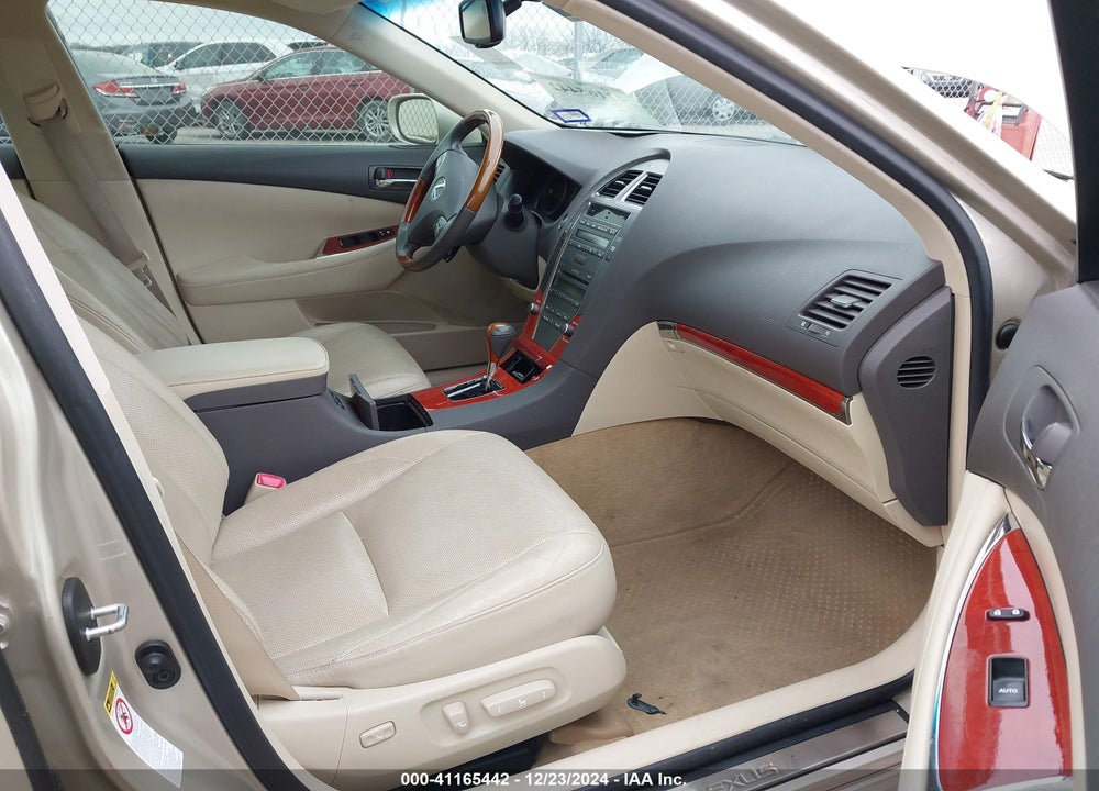 2011 LEXUS ES VIN: JTHBK1EG0B2458822