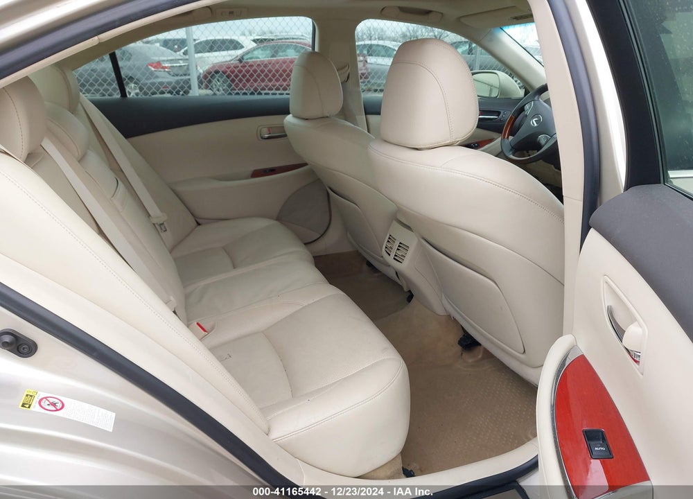 2011 LEXUS ES VIN: JTHBK1EG0B2458822