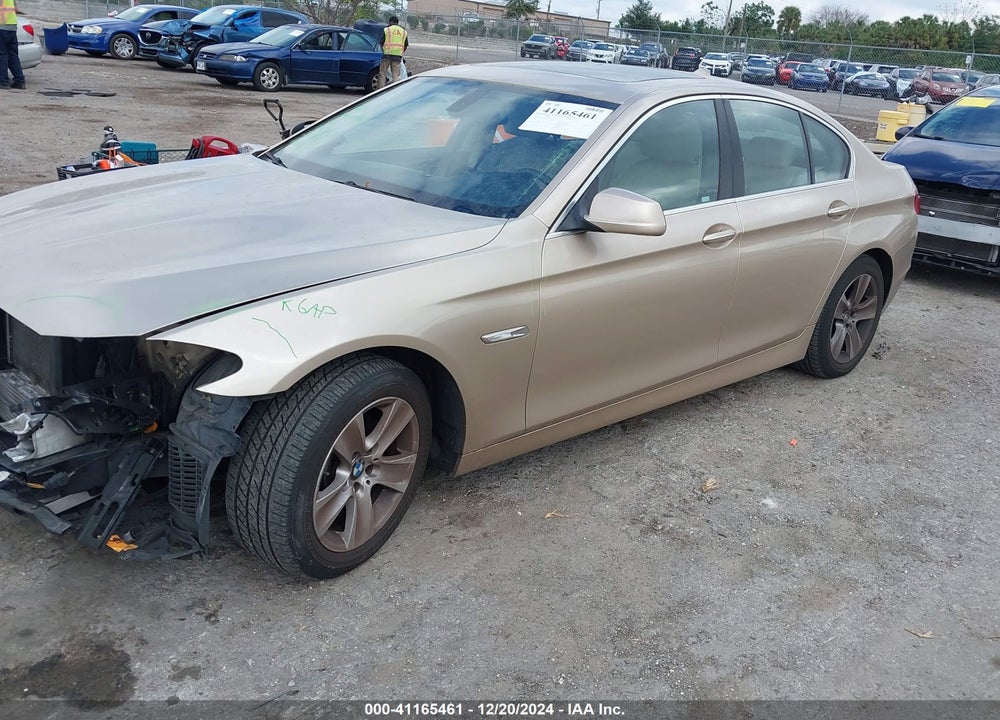2012 BMW 528I VIN: WBAXG5C53CDY28438