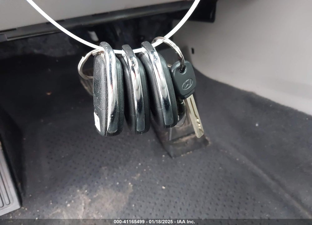 2015 HYUNDAI SONATA VIN: 5NPE24AF2FH240253