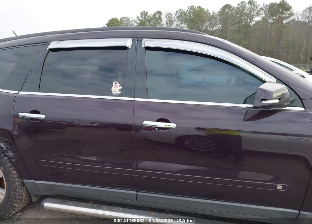 2010 CHEVROLET TRAVERSE LT VIN: 1GNLVFED2AS149827