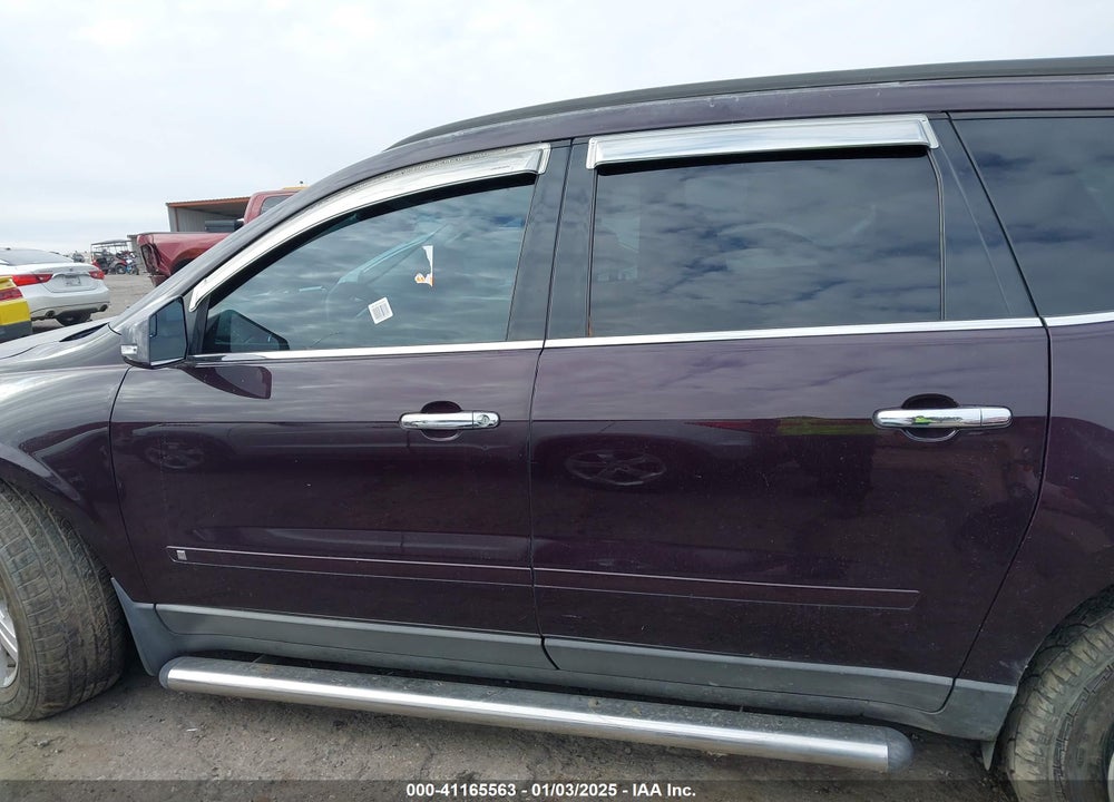 2010 CHEVROLET TRAVERSE LT VIN: 1GNLVFED2AS149827