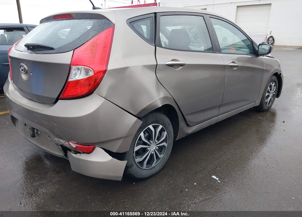 2014 HYUNDAI ACCENT VIN: KMHCT5AEXEU165321