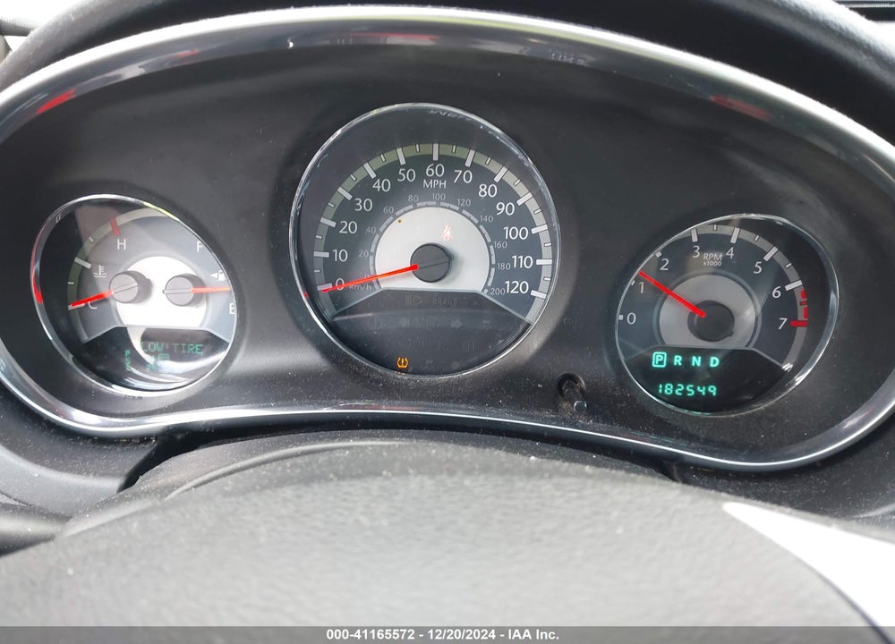 2012 CHRYSLER 200 TOURING VIN: 1C3BCBEB5CN183929