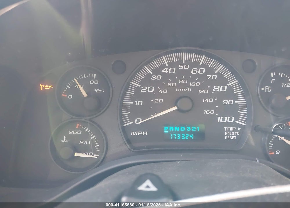 2005 CHEVROLET EXPRESS VIN: 1GAHG35U251234369