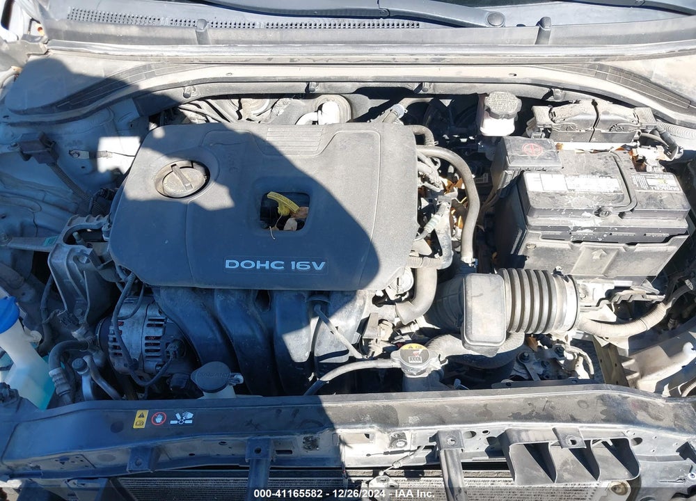 2017 HYUNDAI ELANTRA SE VIN: 5NPD74LF3HH092661