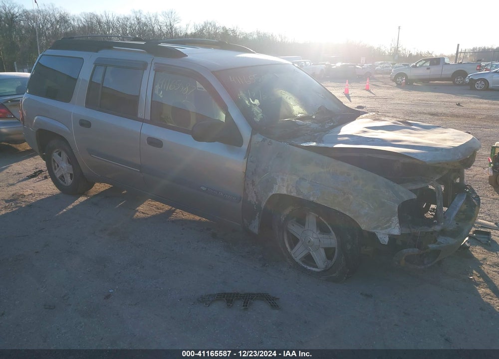 2002 CHEVROLET TRAILBLAZER EXT LT VIN: 1GNES16S426122107