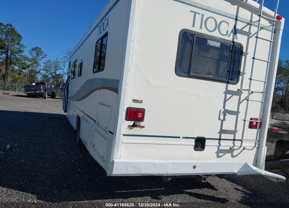 1998 FORD ECONOLINE E450 SUPER DUTY CUTWY  RV VIN: 1FDXE40SXWHC10460