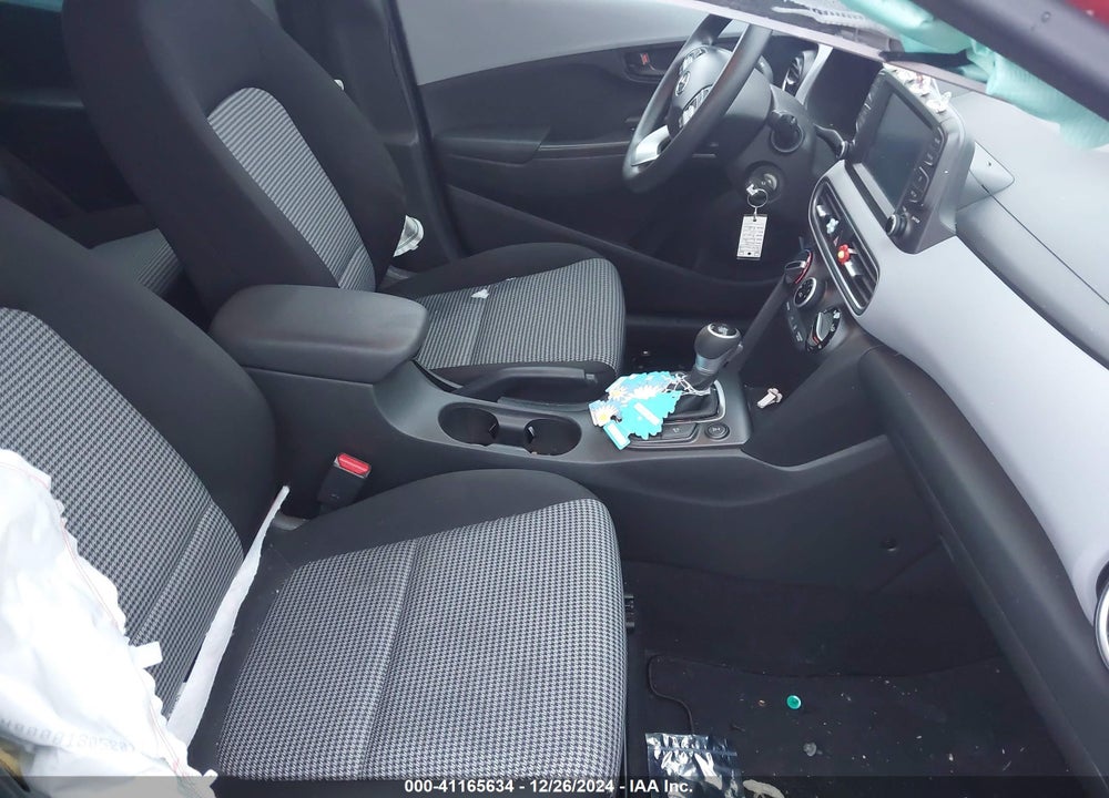 2020 HYUNDAI KONA SE VIN: KM8K1CAAXLU464842