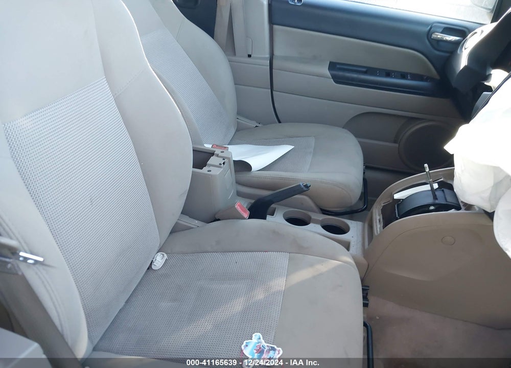 2013 JEEP COMPASS VIN: 1C4NJCBB0DD116624