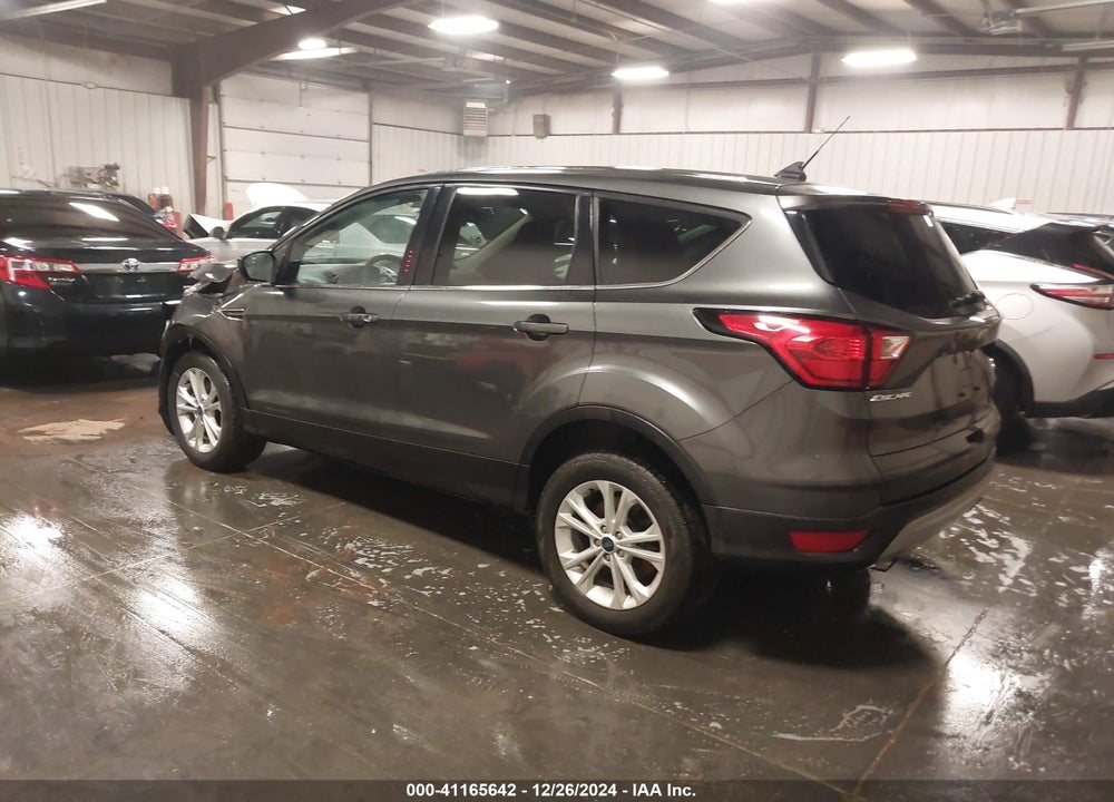 2019 FORD ESCAPE SE VIN: 1FMCU9GD7KUA96957