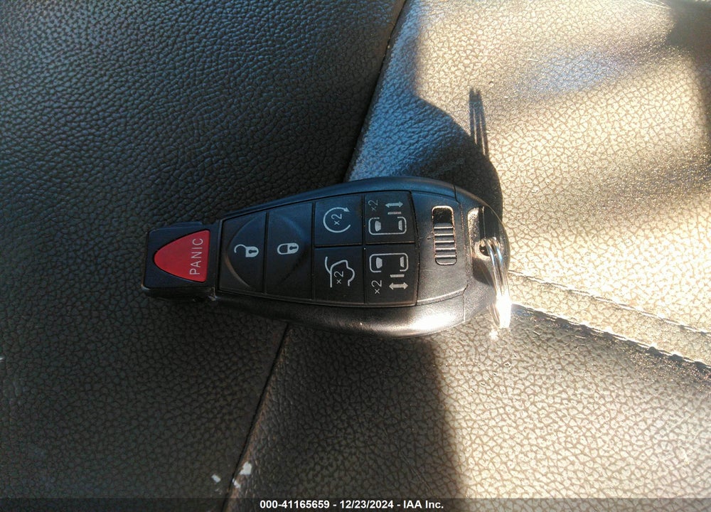 2010 DODGE GRAND CARAVAN VIN: 2D4RN5DX0AR145806
