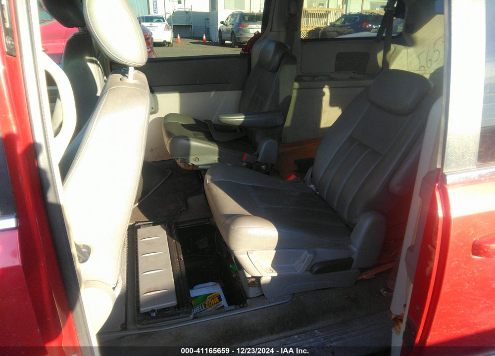 2010 DODGE GRAND CARAVAN VIN: 2D4RN5DX0AR145806