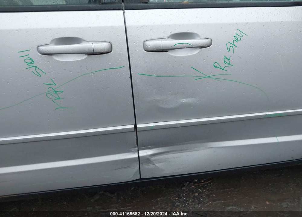 2010 DODGE GRAND CARAVAN SE VIN: 2D4RN4DE8AR224424