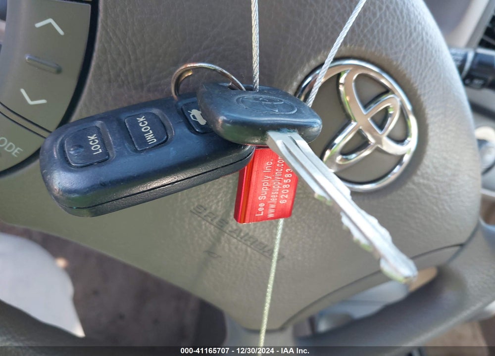 2005 TOYOTA CAMRY LE VIN: 4T1BE30K25U941233