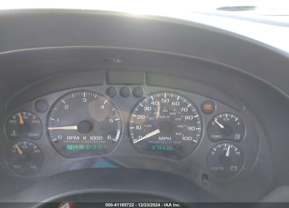 2002 CHEVROLET S-10 LS VIN: 1GCCS14W728151482