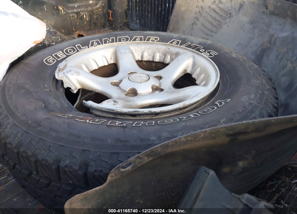 2001 DODGE RAM 1500 ST VIN: 3B7HF12Y21G165393