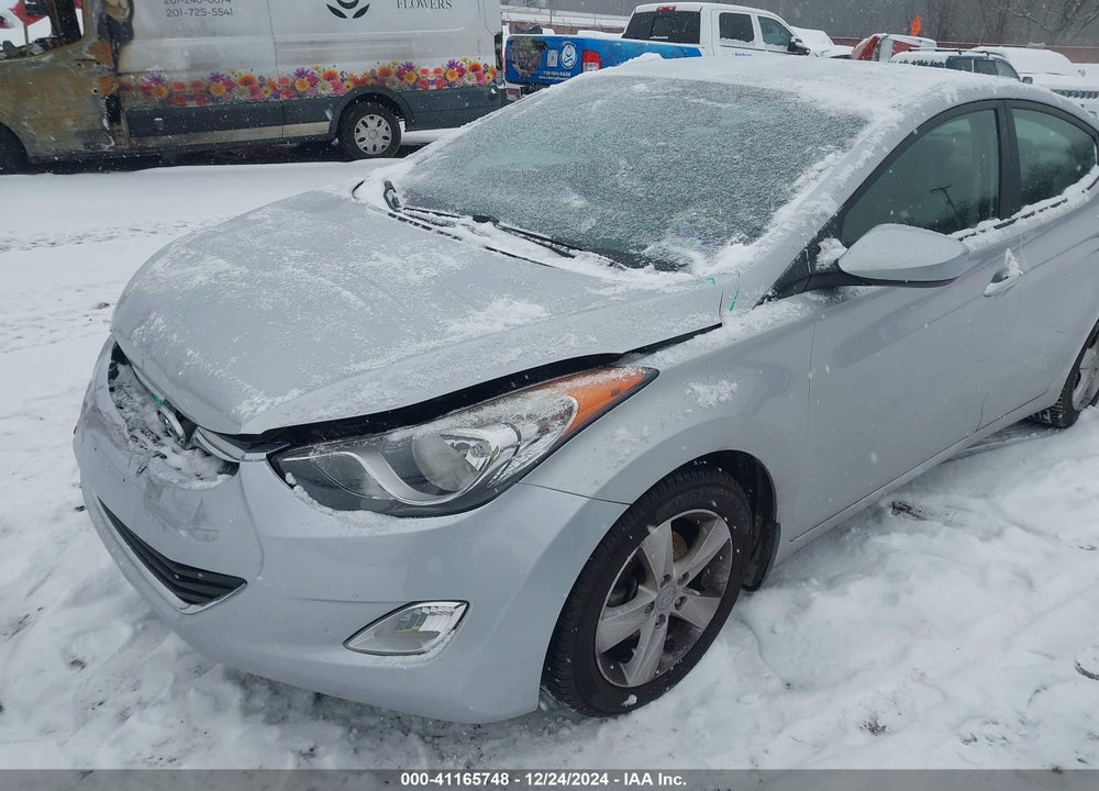 2013 HYUNDAI ELANTRA VIN: 5NPDH4AE4DH238762
