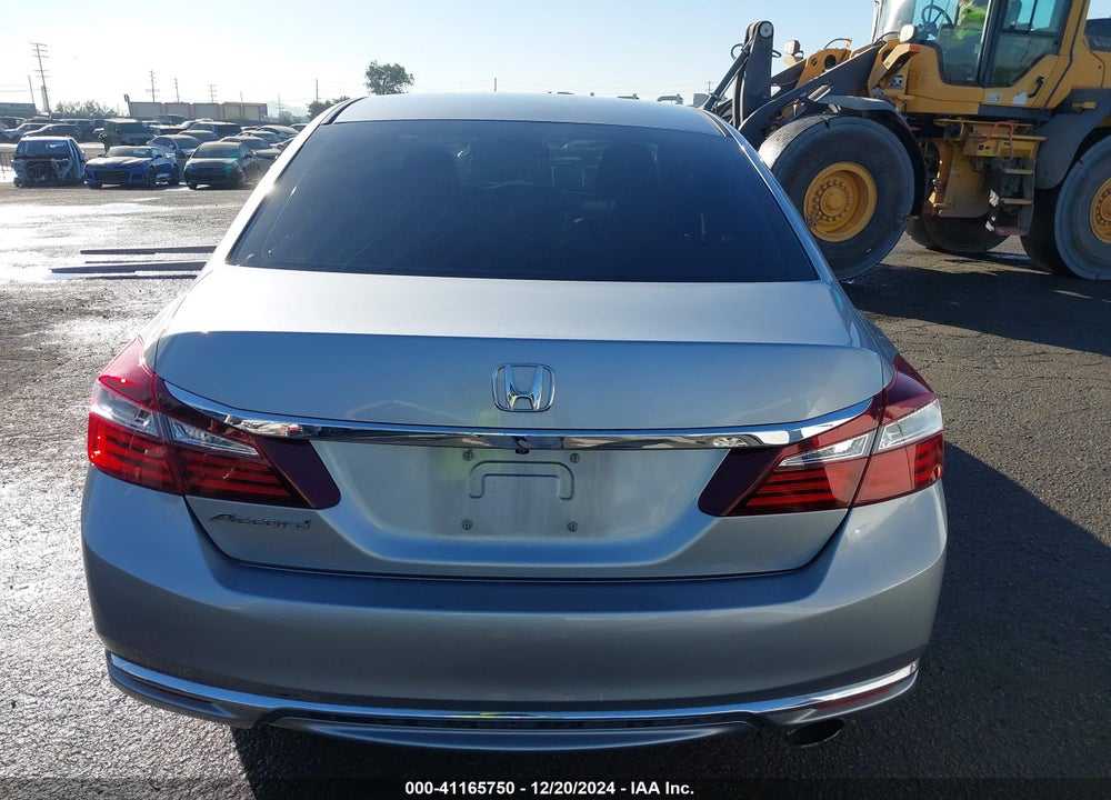 2017 HONDA ACCORD VIN: 1HGCR2F35HA248025