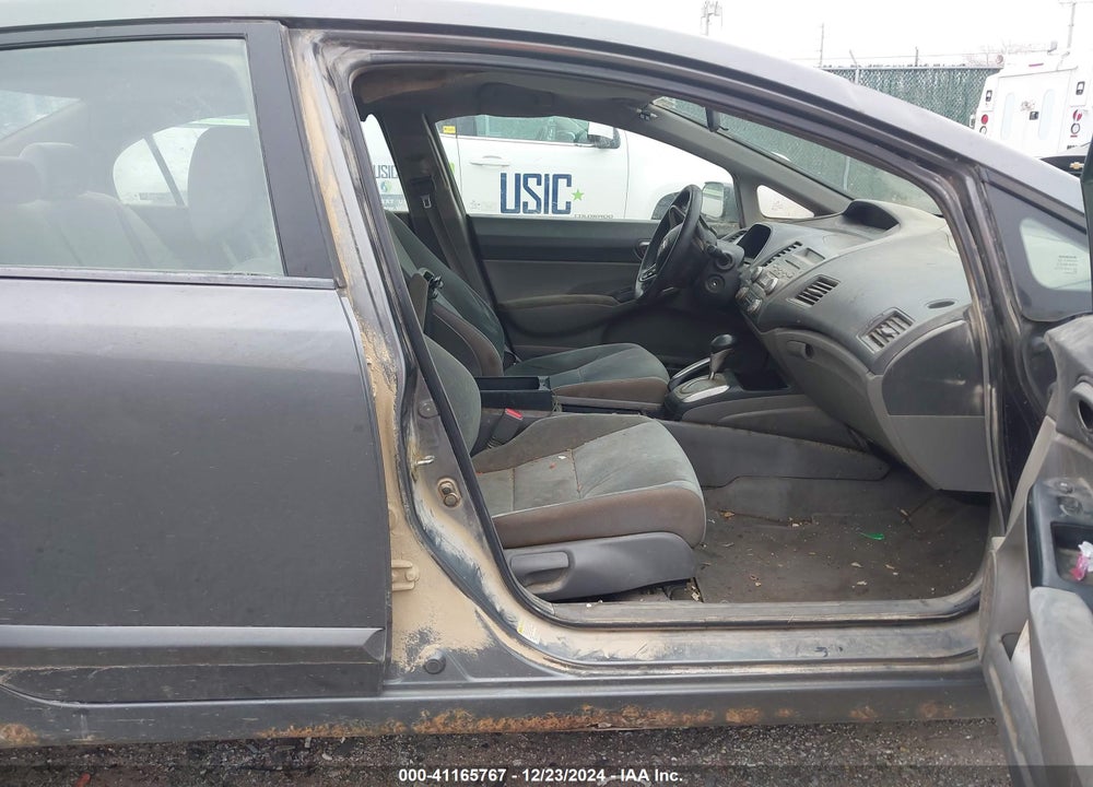2009 HONDA CIVIC LX VIN: 2HGFA16549H304605