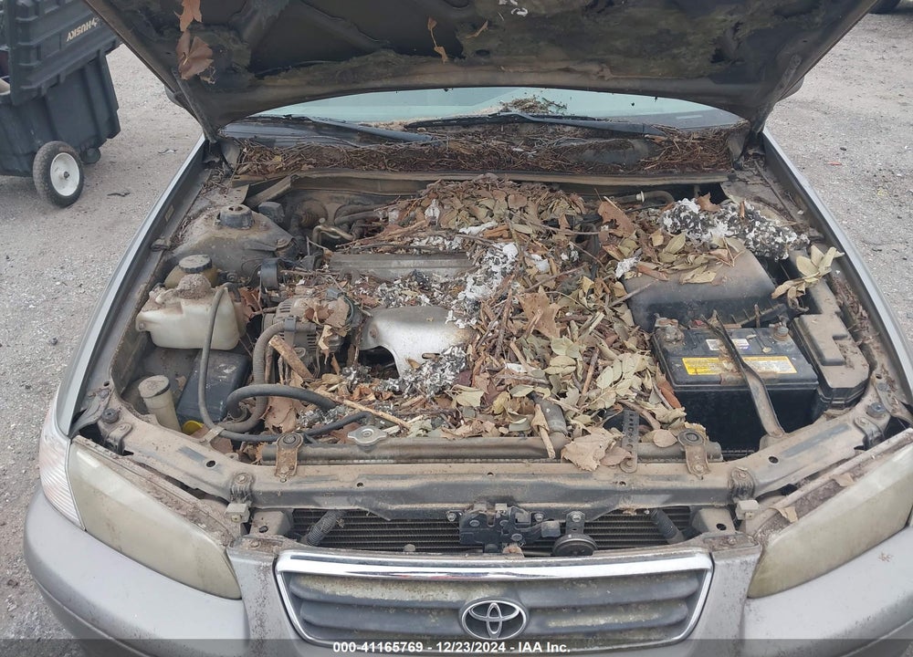 2000 TOYOTA CAMRY CE VIN: 4T1BG22KXYU680357