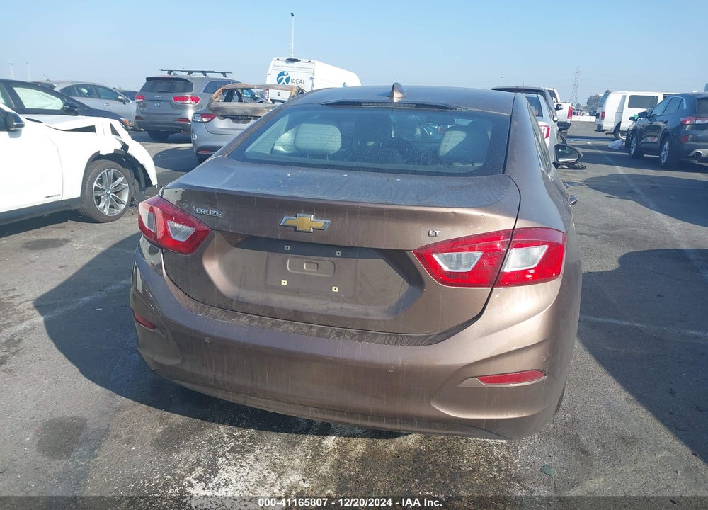 2019 CHEVROLET CRUZE LT VIN: 1G1BE5SM1K7130752