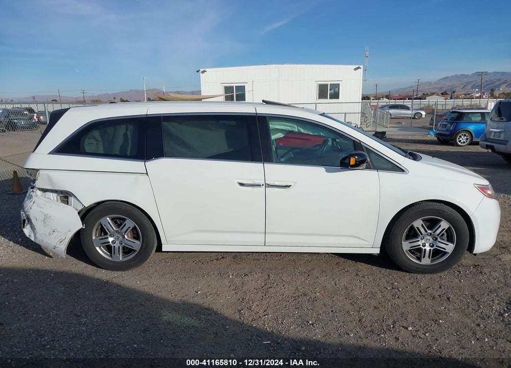2011 HONDA ODYSSEY TOURING/TOURING ELITE VIN: 5FNRL5H95BB035037