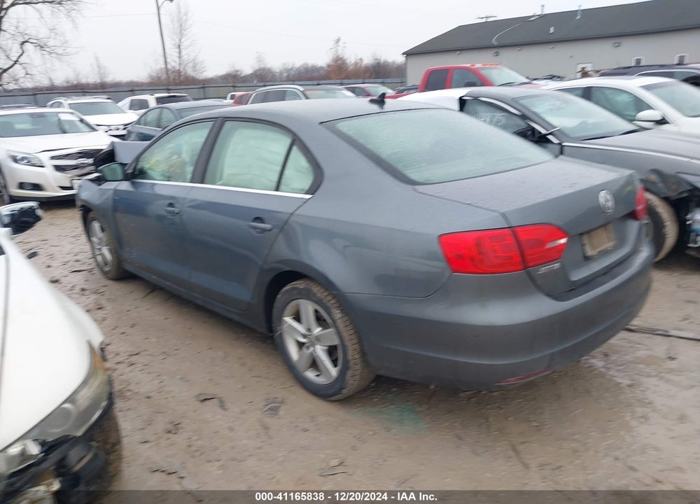 2014 VOLKSWAGEN JETTA VIN: 3VWLL7AJ0EM372444