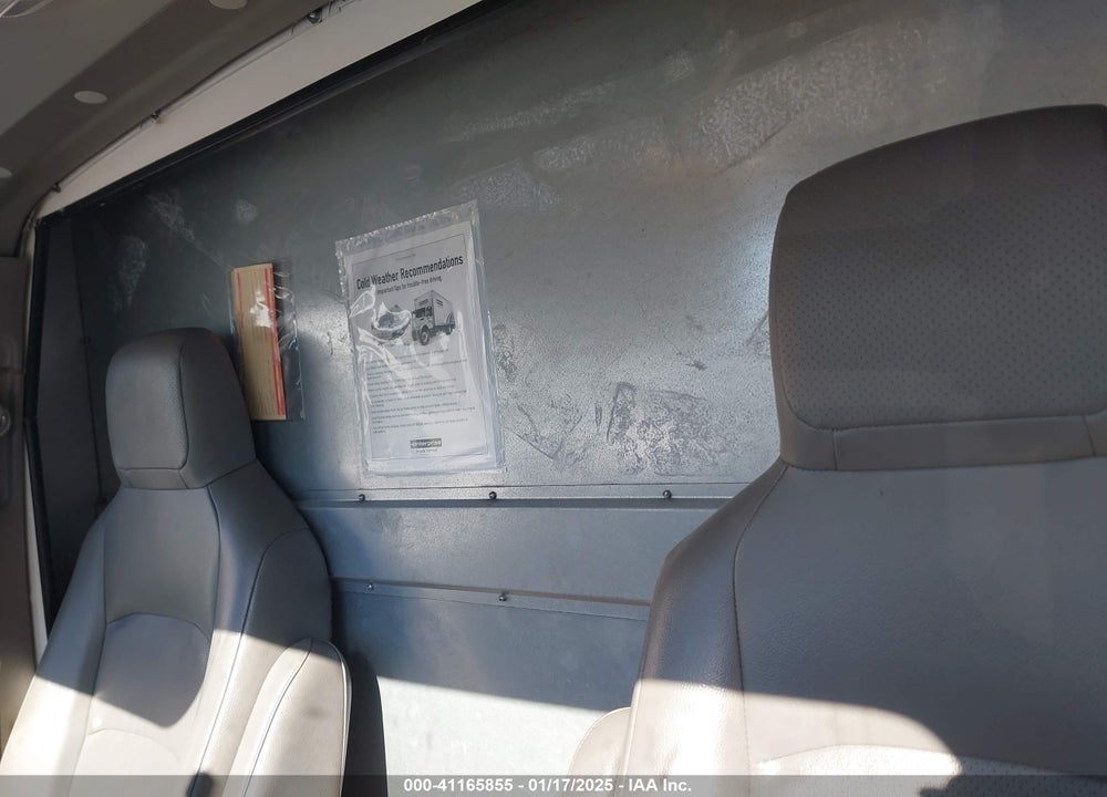 2022 FORD E-350 CUTAWAY VIN: 1FDWE3FN6NDC04796