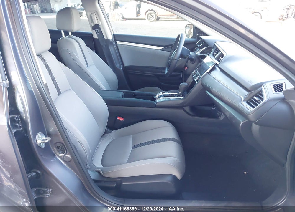 2017 HONDA CIVIC EX VIN: 19XFC2F7XHE056256