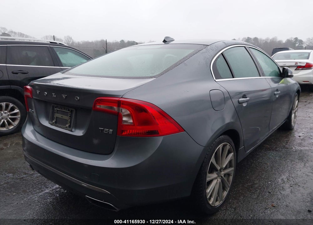 2017 VOLVO S60 INSCRIPTION T5 PLATINUM VIN: LYV402HM3HB127098