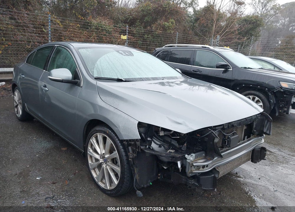 2017 VOLVO S60 INSCRIPTION T5 PLATINUM VIN: LYV402HM3HB127098