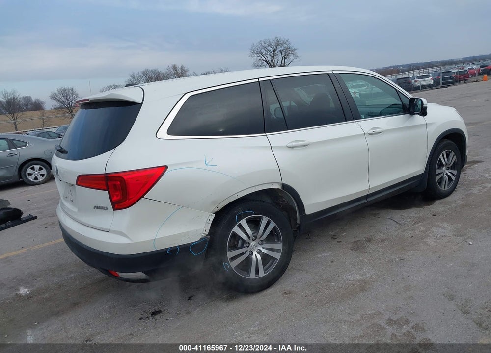2017 HONDA PILOT EX-L VIN: 5FNYF6H58HB054826