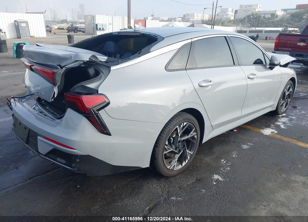 2025 KIA K5 VIN: KNAG64J76S5304341