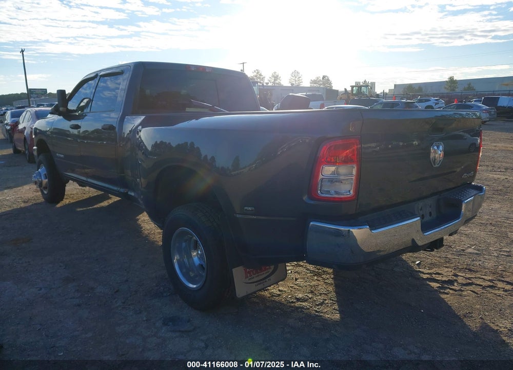2019 RAM 3500 TRADESMAN  4X4 8' BOX VIN: 3C63RRGL1KG591954